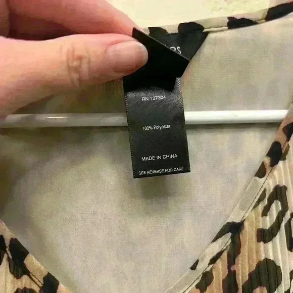 Ali miles XL animal print accordion style pop over top . EUC office professional - Picture 5 of 7